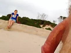 Ở phim xx loan luan  ...